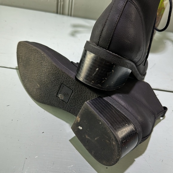 White Mountain ankle boots - Picture 5 of 9